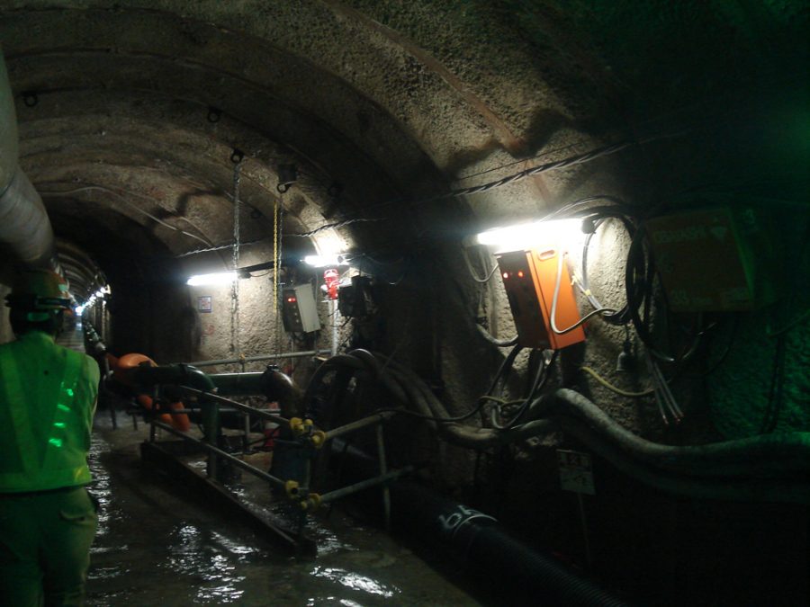 トンネル工事用電気設備