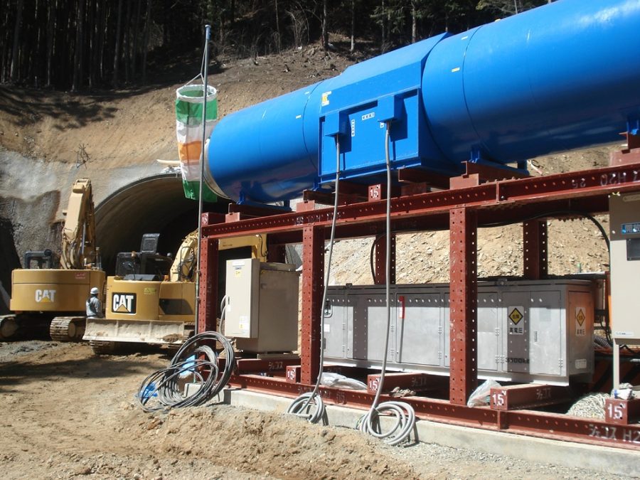 トンネル坑口設備工事