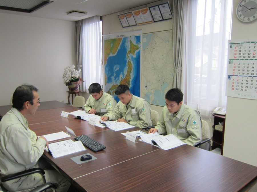 ベトナム人技能実習生3期生安全教育